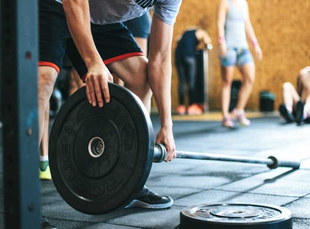 essential exercises strong core